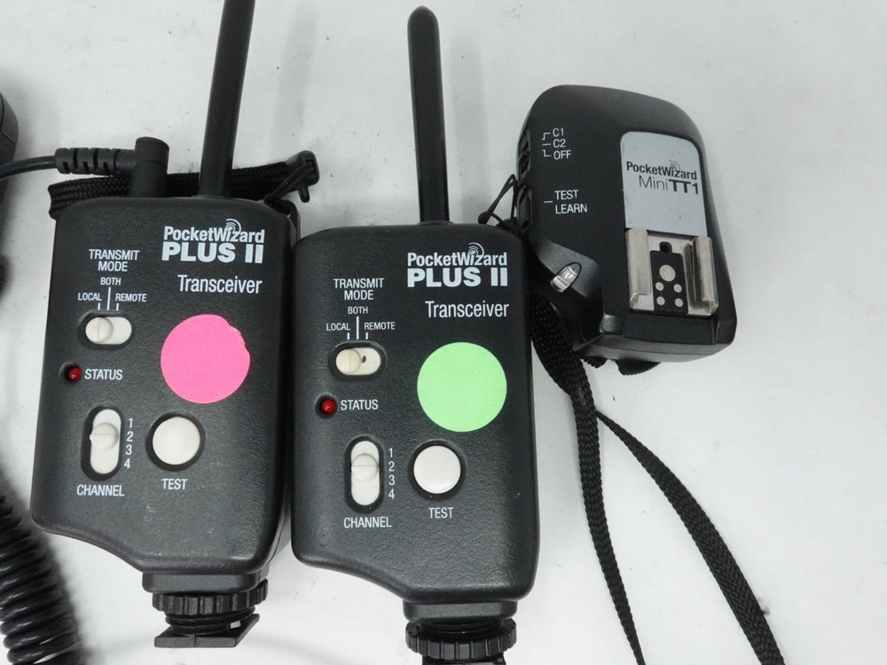 PocketWizard Plus II Transceivers + PocketWizard MiniTT1 Combo