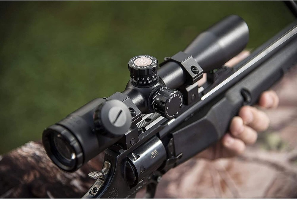 Versatile 4x32mm Crossbow Scope - Generous Eye Relief