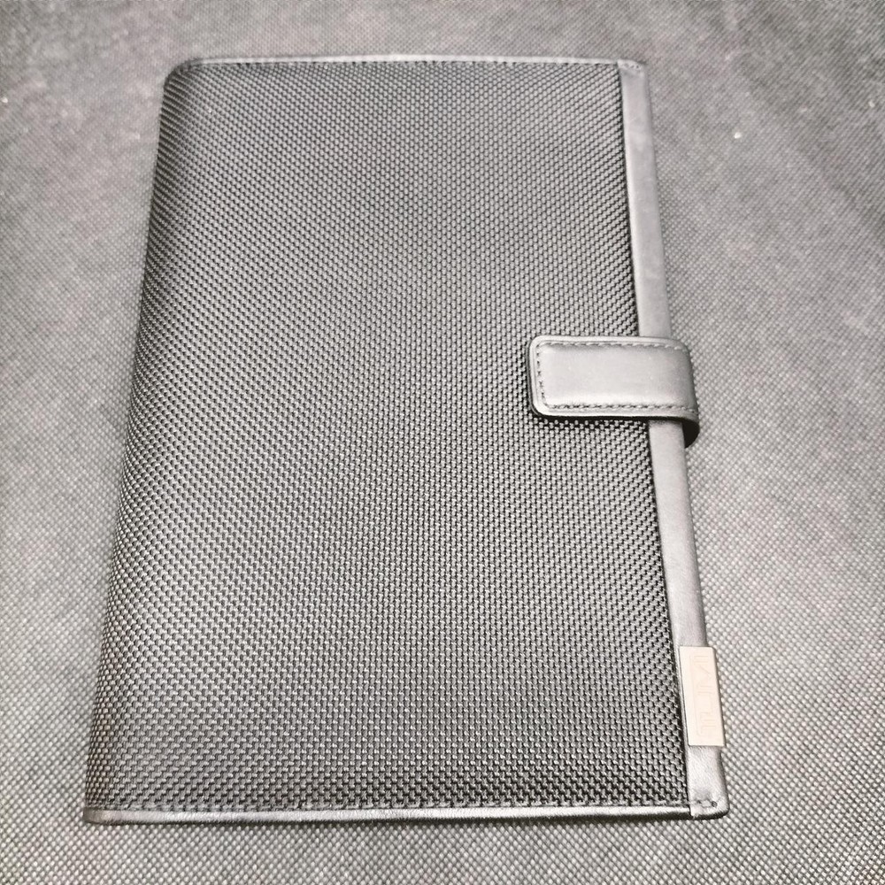 Tumi 6 Hole System Notebook