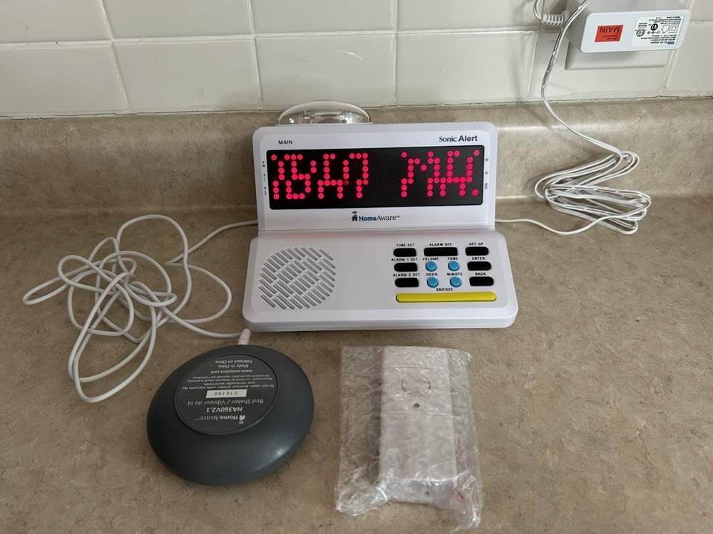 HomeAware Complete Home Alerting Solution by Sonic Alert