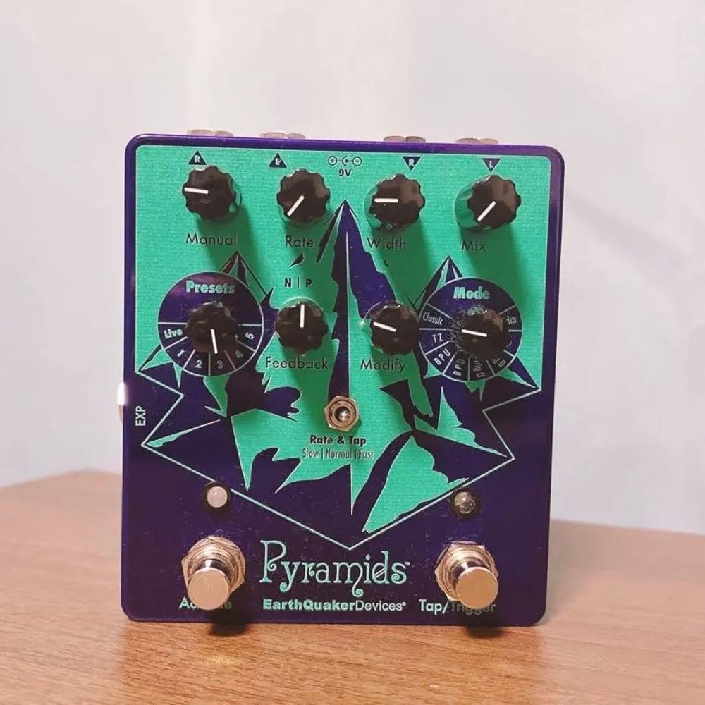EarthQuaker Devices Pyramids