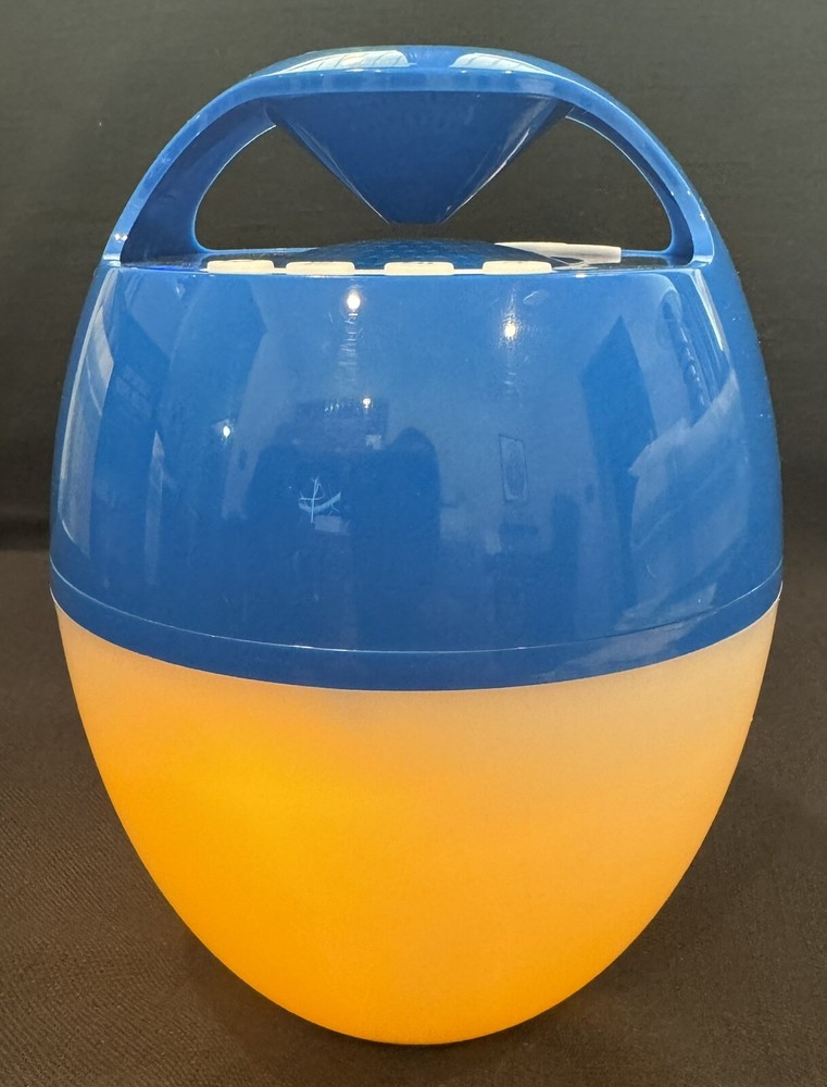 Floating Pool Bluetooth Light Show Speaker Kingsom CT602