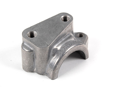 NEW MB E W211 FRONT SWAY BAR MOUNTING BRACKET LEFT A2113230540 ORIGINAL