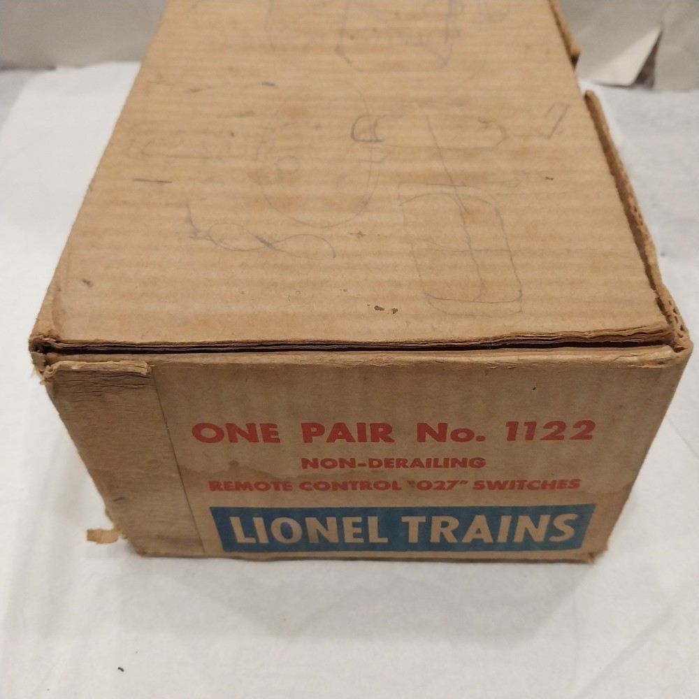 Lionel Postwar 1122 Pair Non-Derailing Remote Control Switch O27 Left Right Box