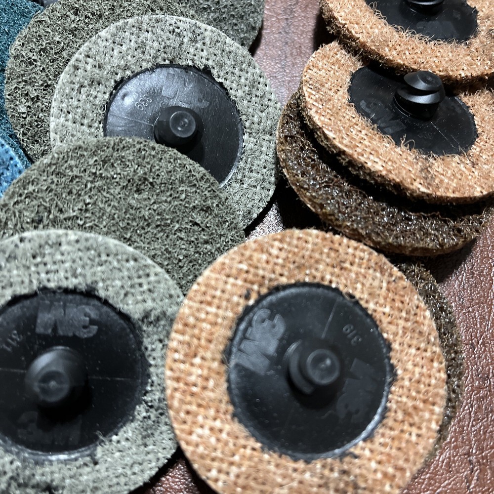Mix Scotch-Brite Roloc Surface Conditioning Disc