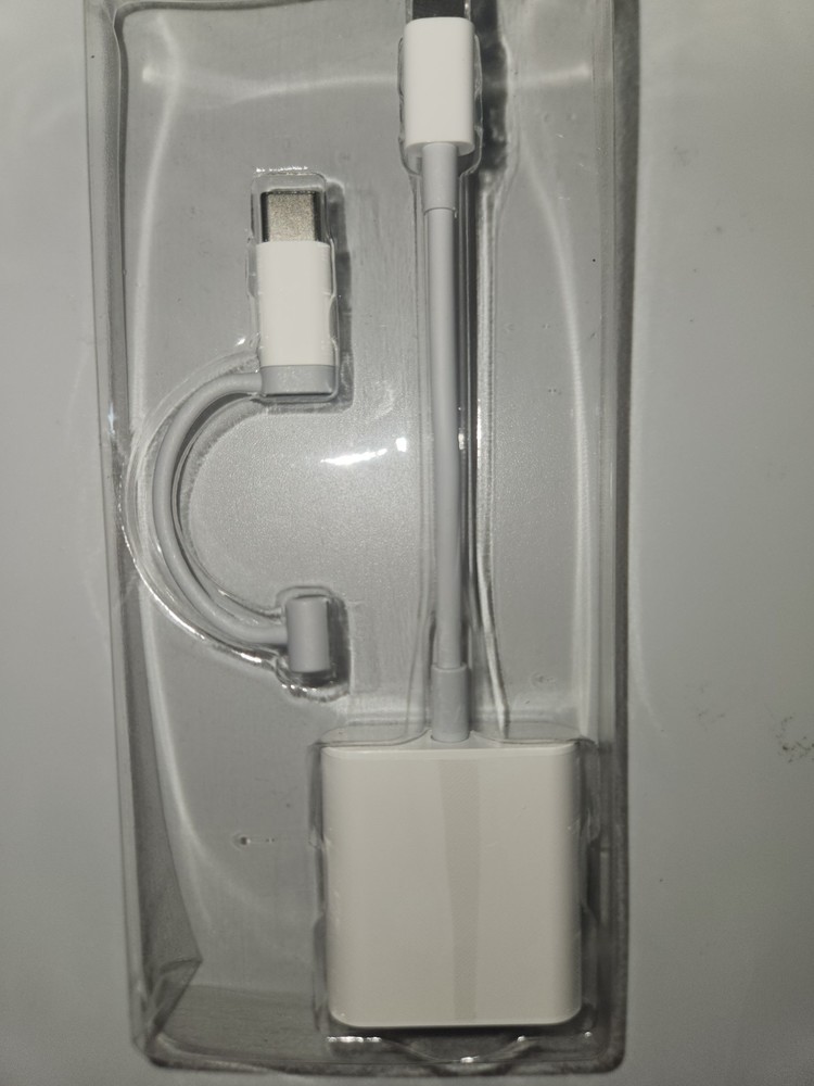 SD Card Reader for iPhone iPad, &USB-C Dual Connector, Support SD/MicroSD Cards