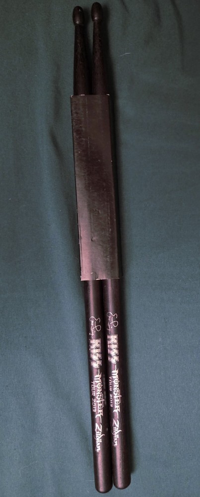 Eric Singer Kiss Monster Tour 2013