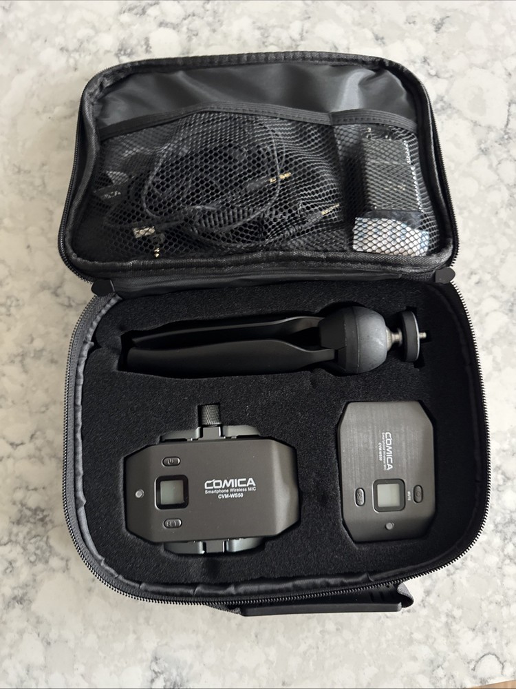 Comica CVM-WS50 Wireless Microphone for Smartphones