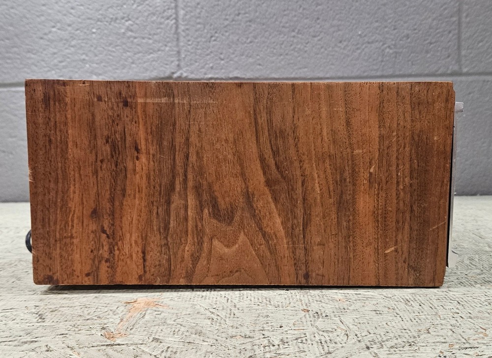 Sansui Solid State 200 Walnut - 1970s - Powers On