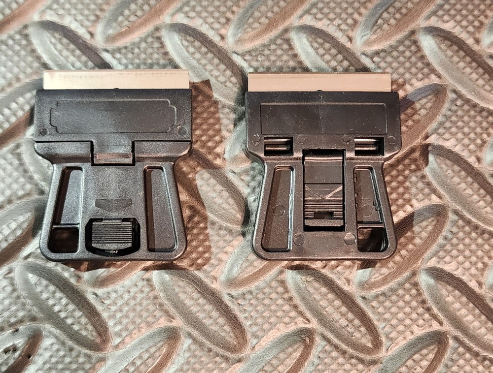 Small / Mini Surface Scraper with Blade Change Capability - Razor