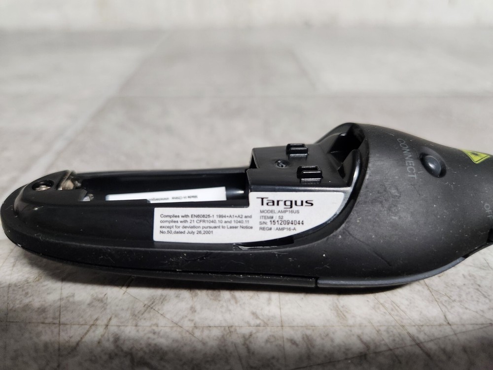 Targus AMP16US Wireless Presenter w/Laser Pointer (READ) NO BATTERIES