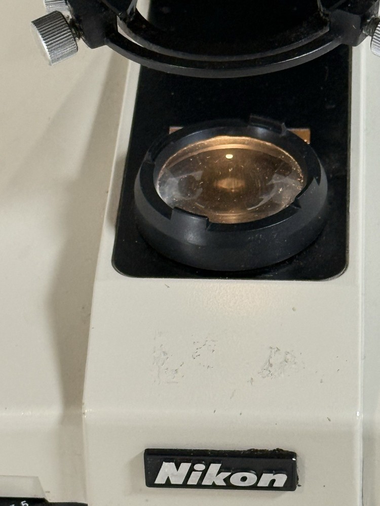 Nikon Labophot Binocular Microscope 10x 40x Objectives - Missing condenser