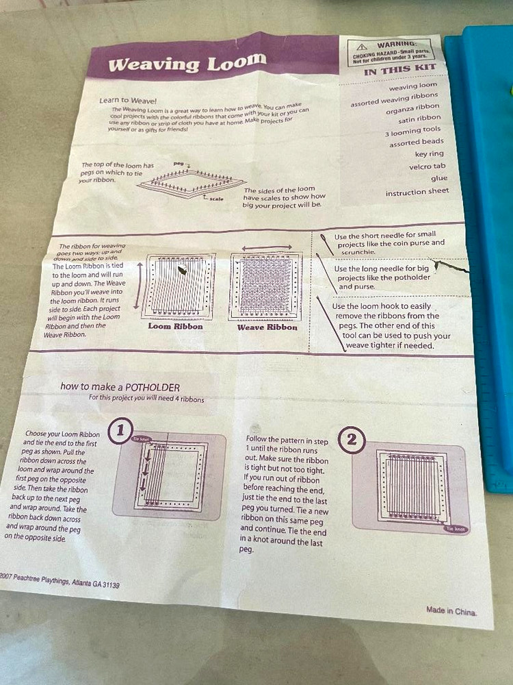 Weaving Potholder Loom w/ Cloth Loops