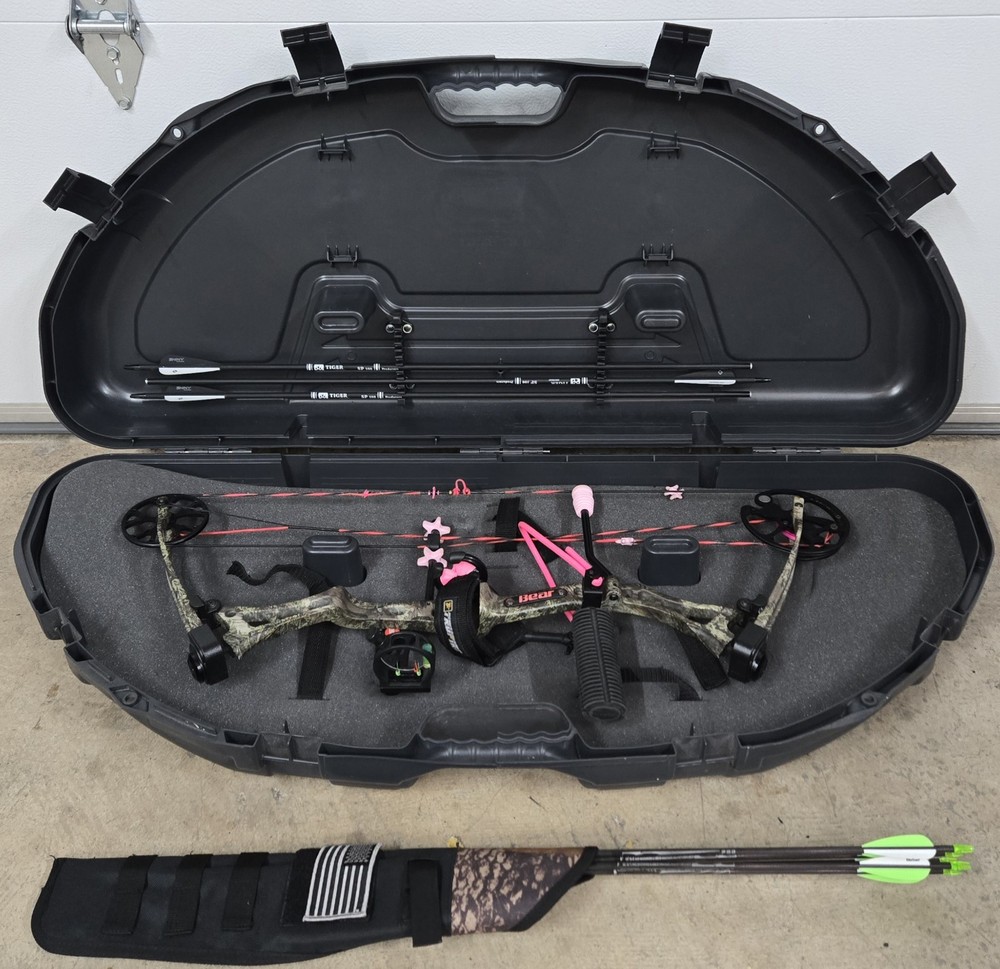 Bear Archery Compound Bow Package - Hard Case Arrows Accessories EUC Bundle