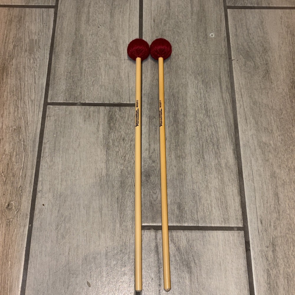 Innovative Percussion Black Fabric Bag with percussion mallets