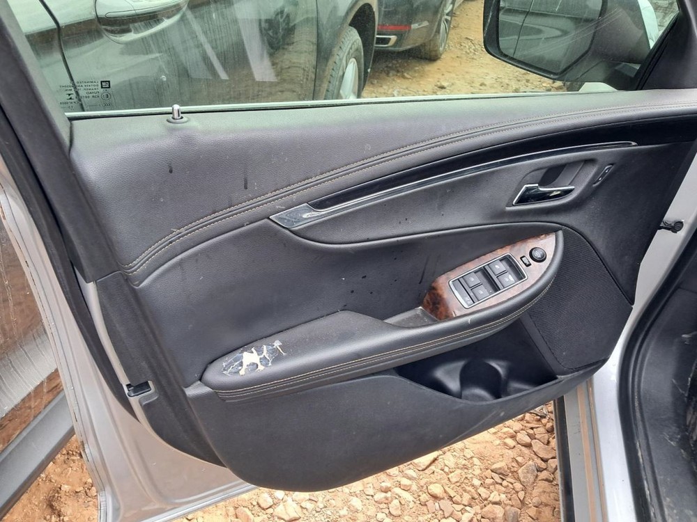 IMPALA 2014 Glove Box 4874812