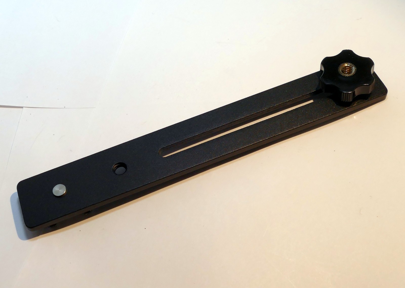 Extension Post Flash Bracket - straight 7 inch long hot shoe