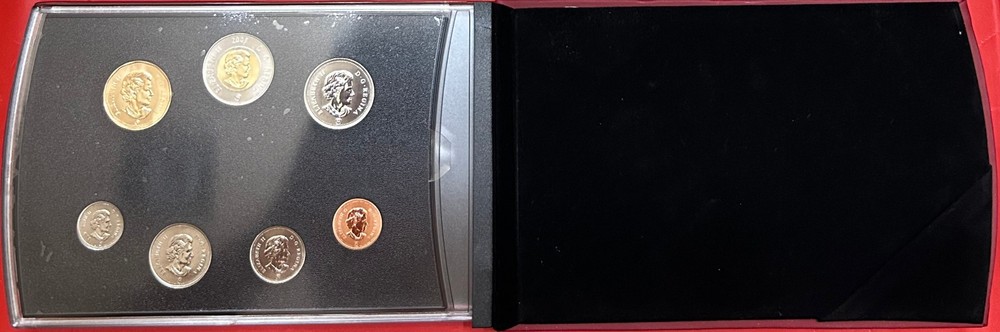 2008 Canada Specimen Set Plus COA & Box