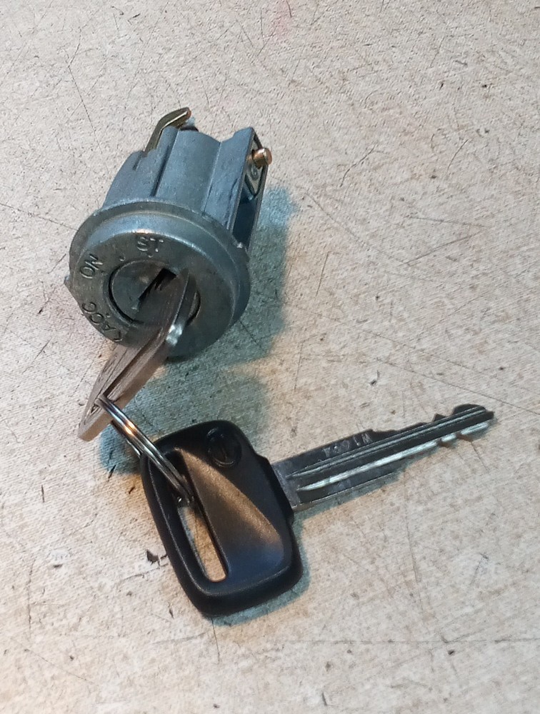 Hino Ignition 845102131