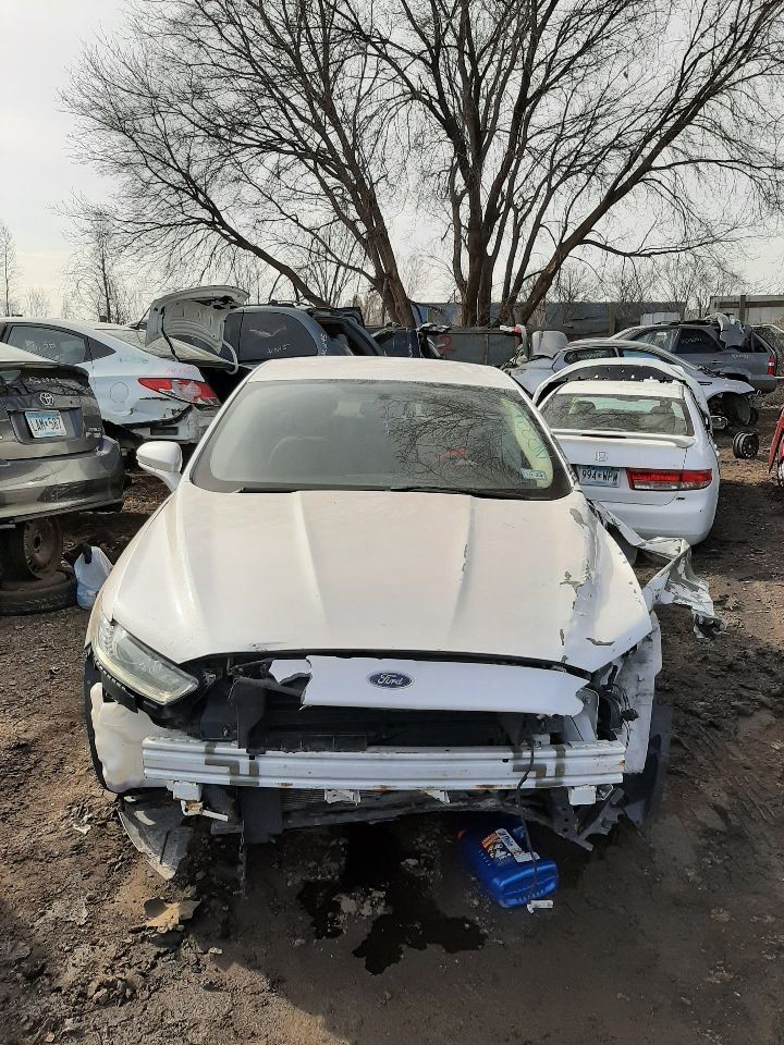 FUSION    2014 High Mounted Stop Light 936465