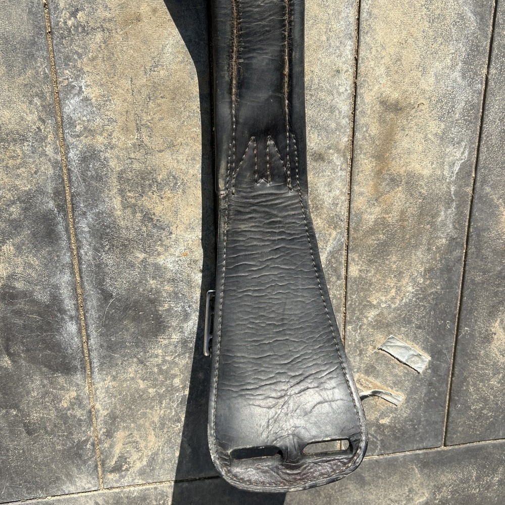 Schleese Girth Brown 32”