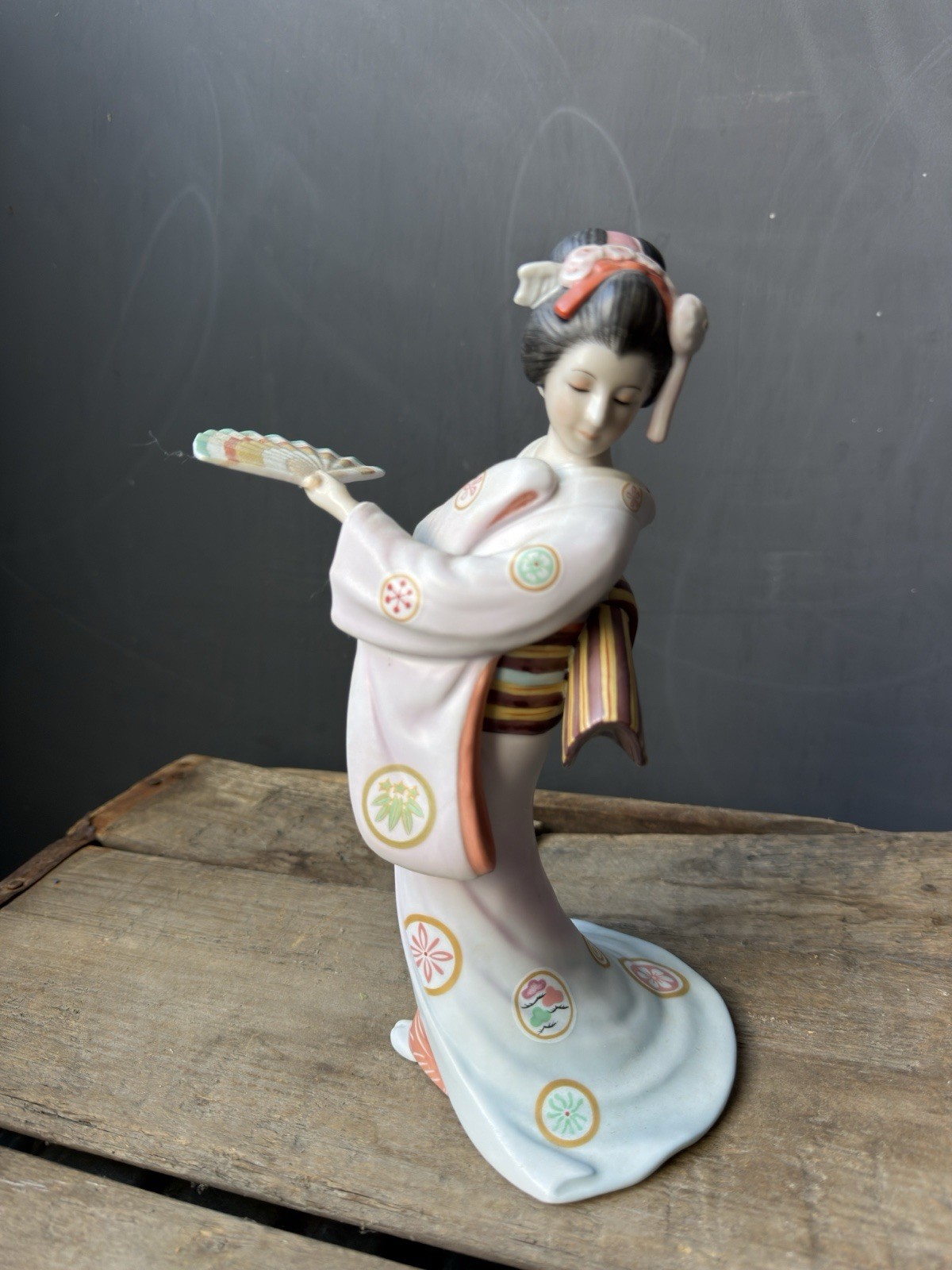VTG Japanese Porcelain Figure Yoshimatsu Kasai Maiden of the Fluttering Fan