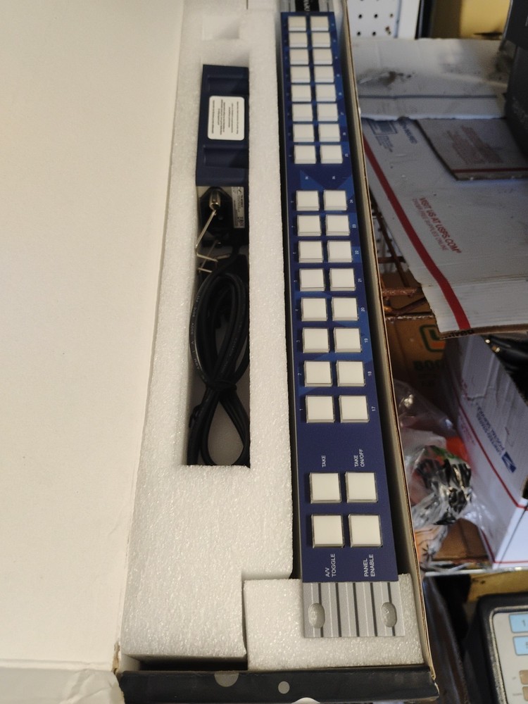 5-Nevion SL-325-CP Control Panel