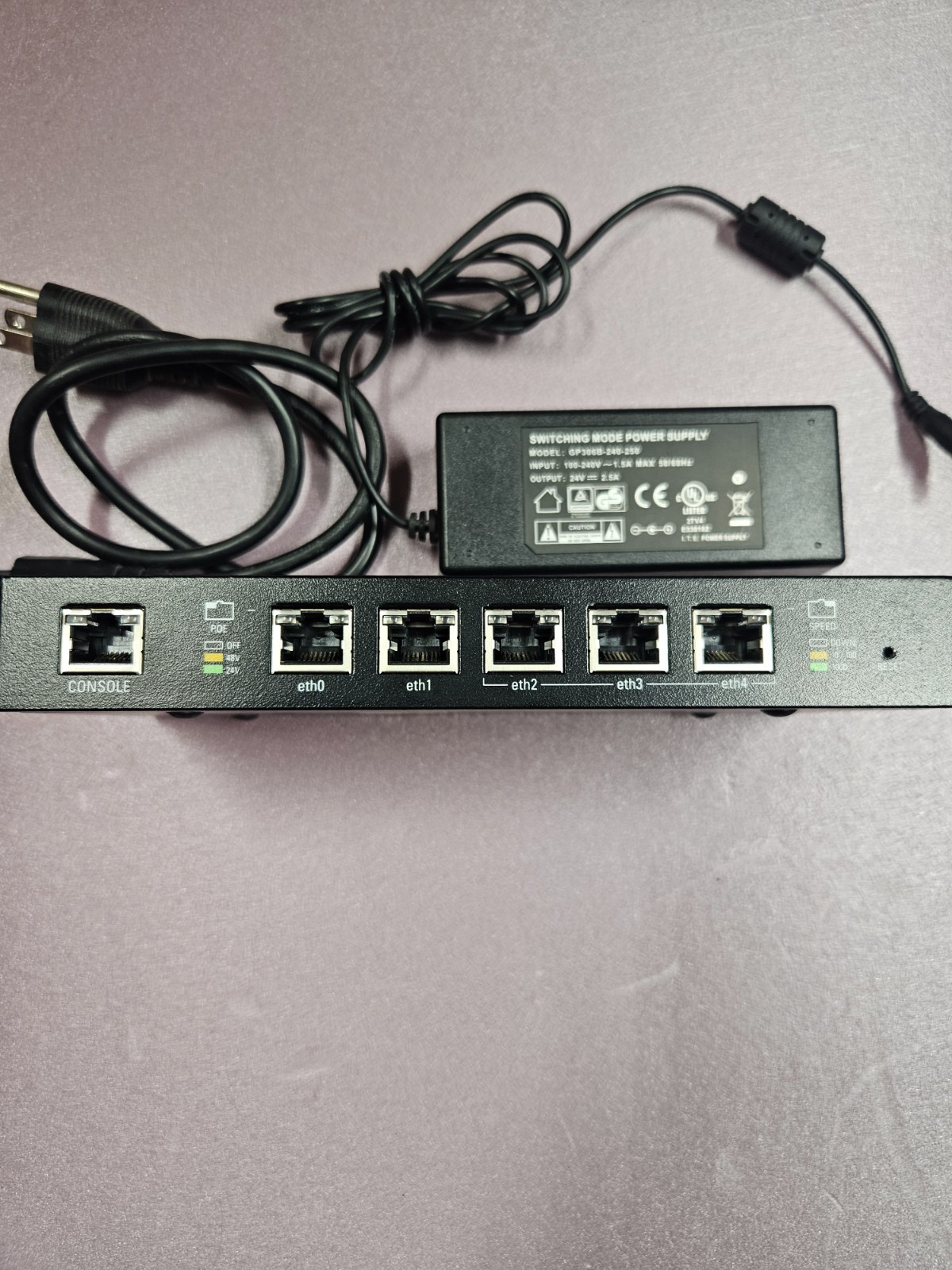 Ubiquiti Networks ERPoe-5 EdgeRouter PoE 5-Port Router