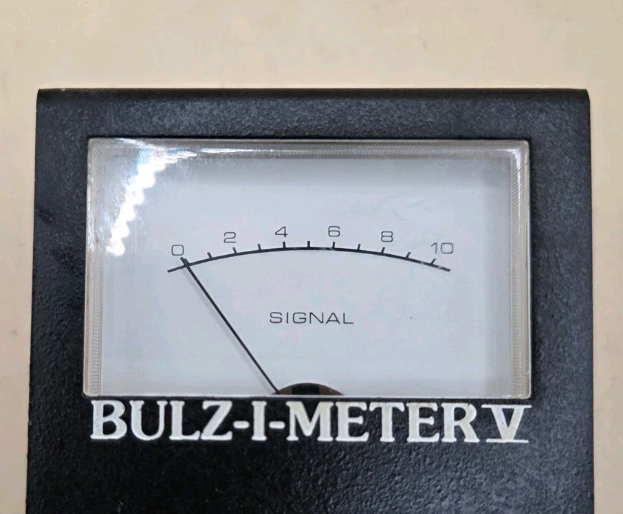 Bulz-I-Meter V Satellite Dish Alignment Meter Powers up