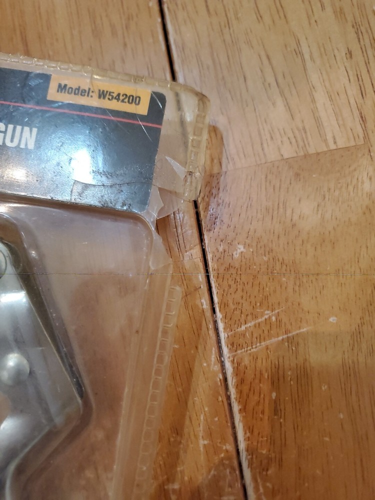 Performance Tool PT Mini Grease Gun W54200