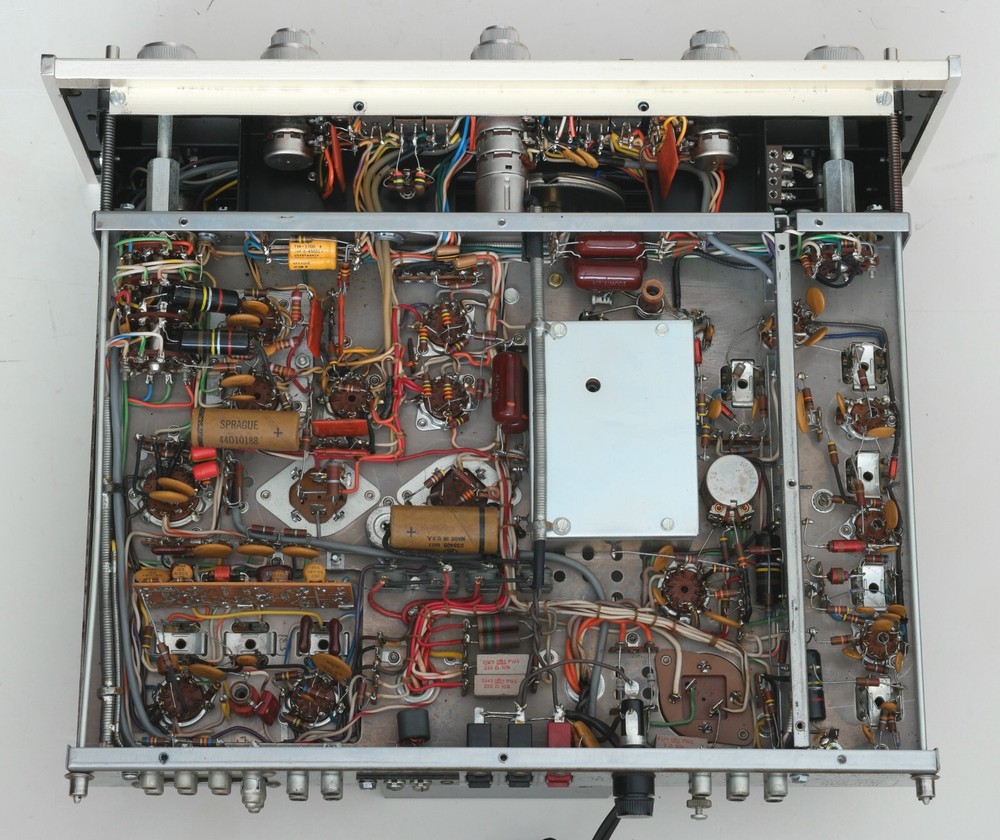 McIntosh MX110Z Stereo Tuner Preamplifier