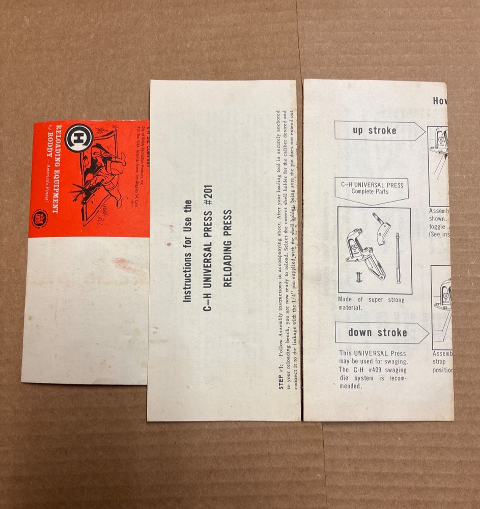CH 201 Universal Reloading Press in Original Box with Instructions