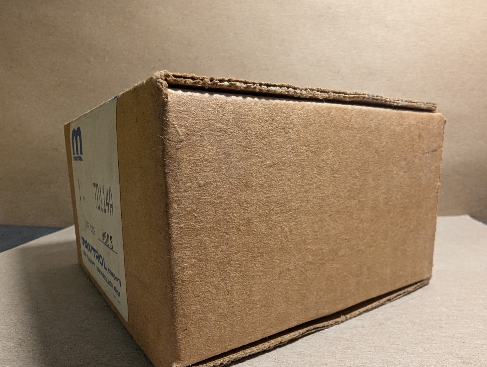 ( New In Box ) Maxitrol TD114A Remote Temperature Selector 80-130 Deg F