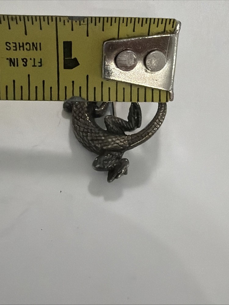 Sterling Silver Lizard Pin brooch —(G)