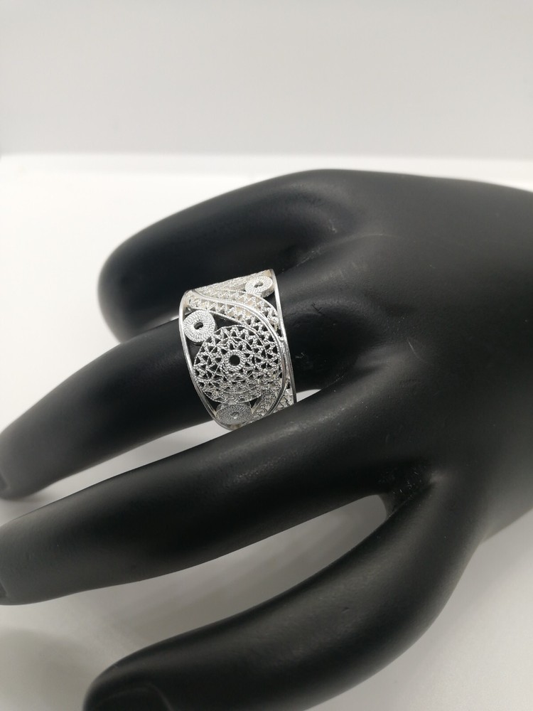 . 970 Solid Silver Women's Ring Size 8.5 Filigree New.