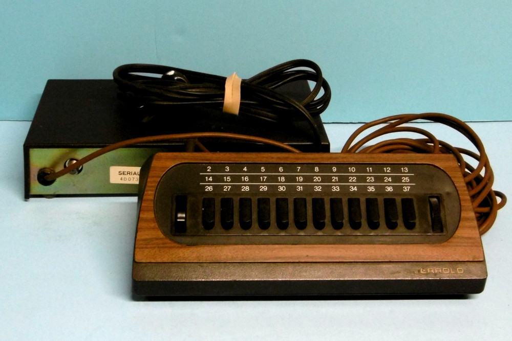 Vintage Jerrold Remote TV Control & CATV Cable Converter