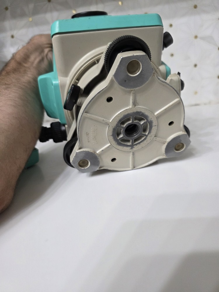 NIKON NPL-352 UNTESTED