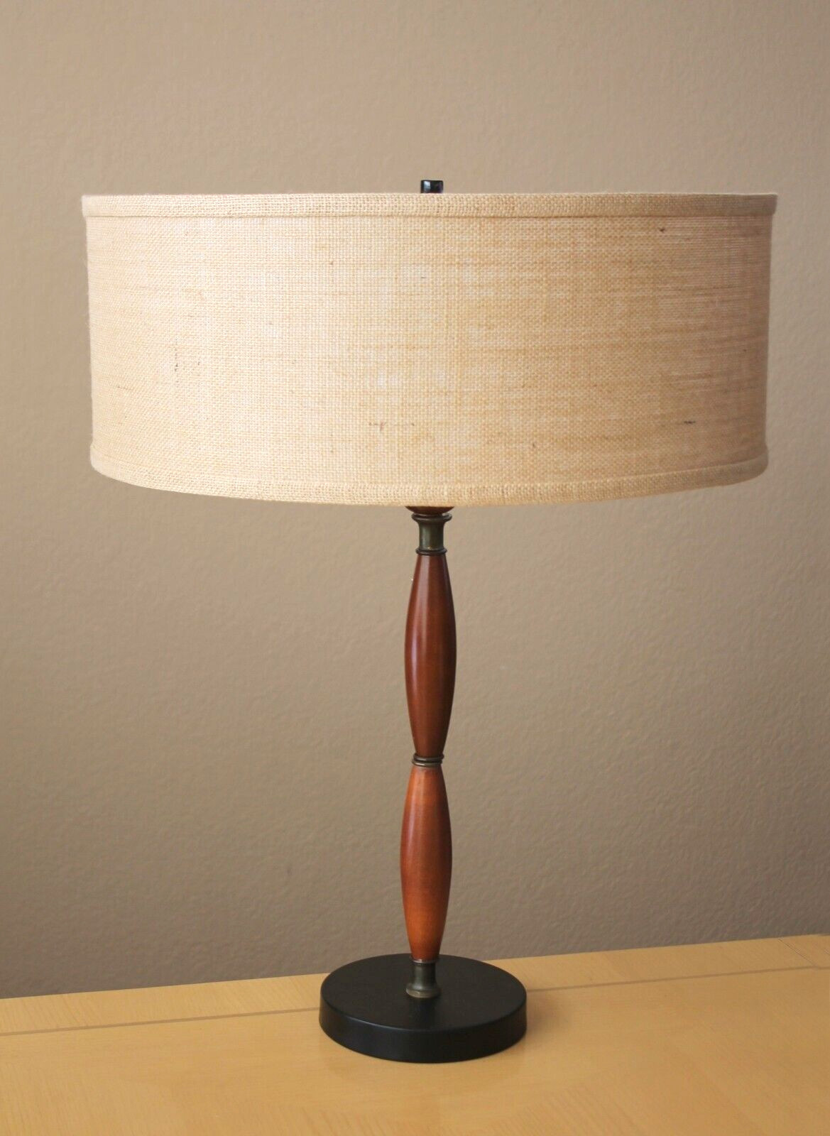 DREAMY! GERALD THURSTON TABLE LAMP! 50S LIGHTOLIER VTG MID CENTURY MODERN WALNUT