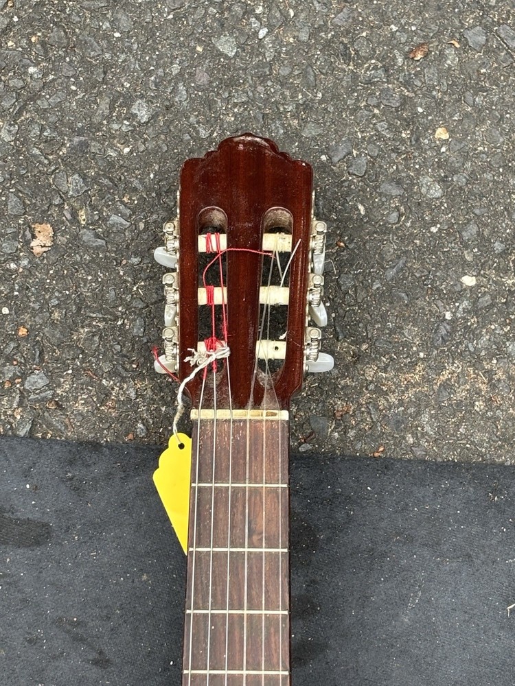 P caballero C3 classical guitar