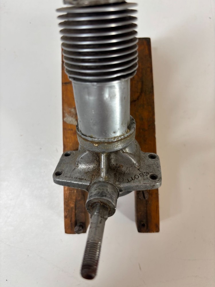 Partial Brown Junior Motors Model D 11083 Model Airplane Engine