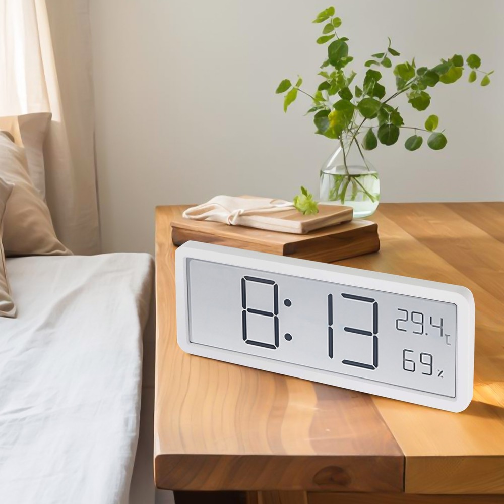 Automatic Adjustment Digital Wall Clock Battery Powered Clock Home Office Clock