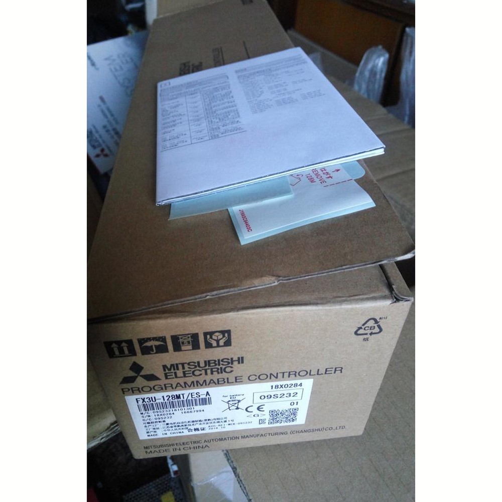 New Mitsubishi FX3U-128MT/ES-A PLC Programmable Controller One FX3U128MTESA
