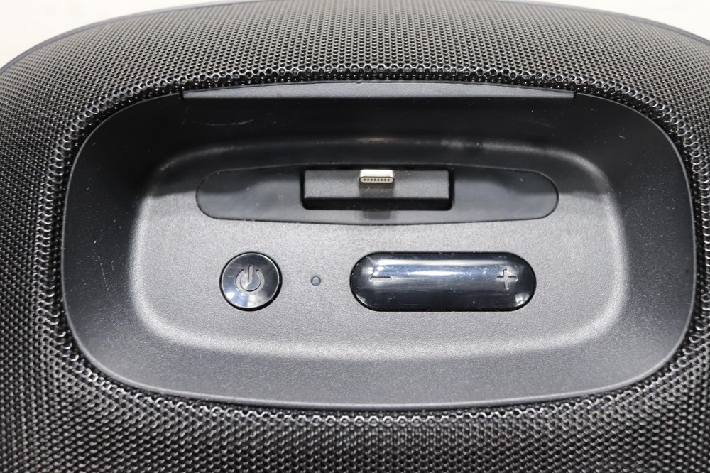 JBL OnBeat Micro Speaker Dock Lightning Connector For iPhone