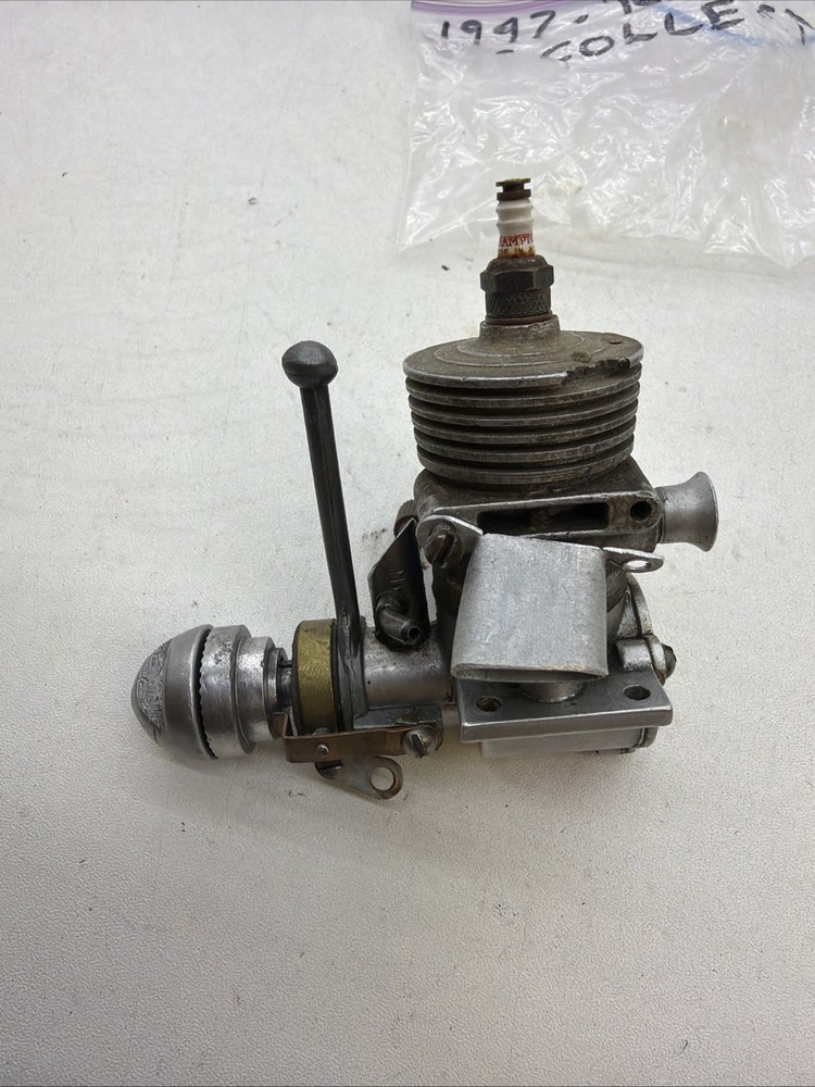 1947 ROGERS 29 GAS SPARK MODEL AIRPLANE ENGINE, M11