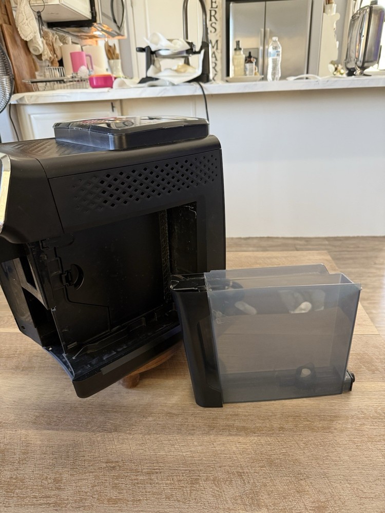 Philips 3200 LatteGo Fully Automatic Espresso Machine Black - EP3221