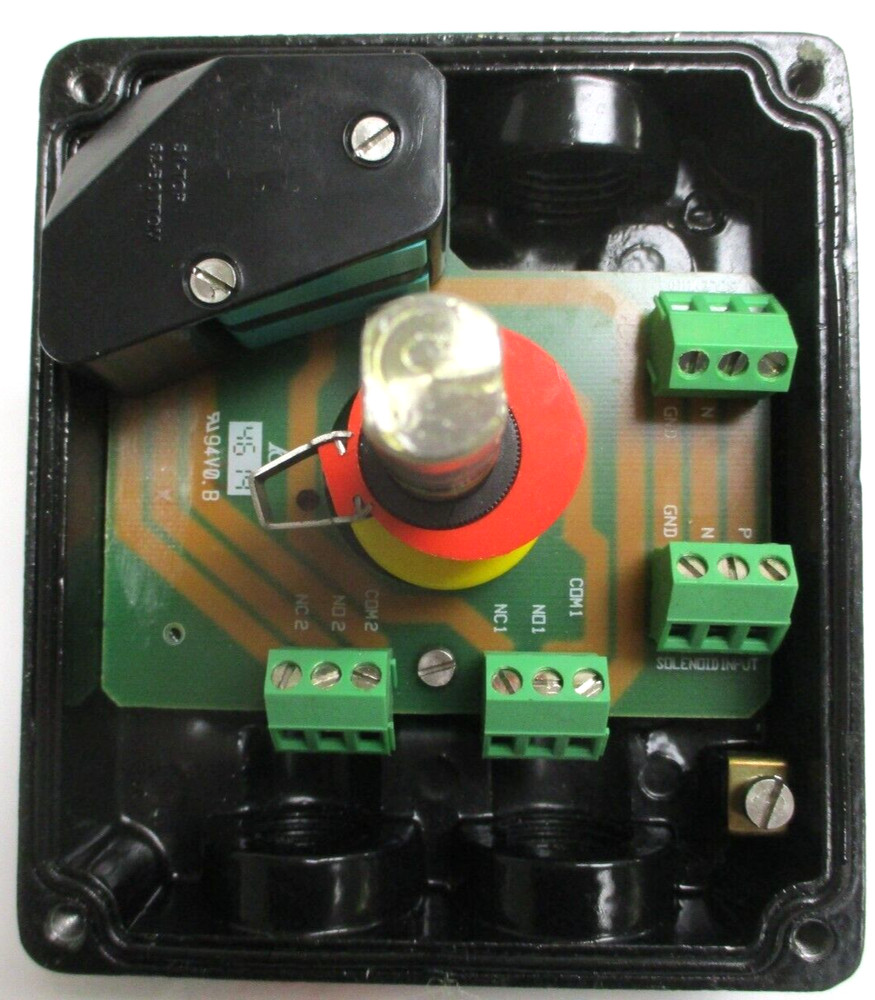 SHARPE , SLXS4PPF8 , LIMIT SWITCH , SURPLUS