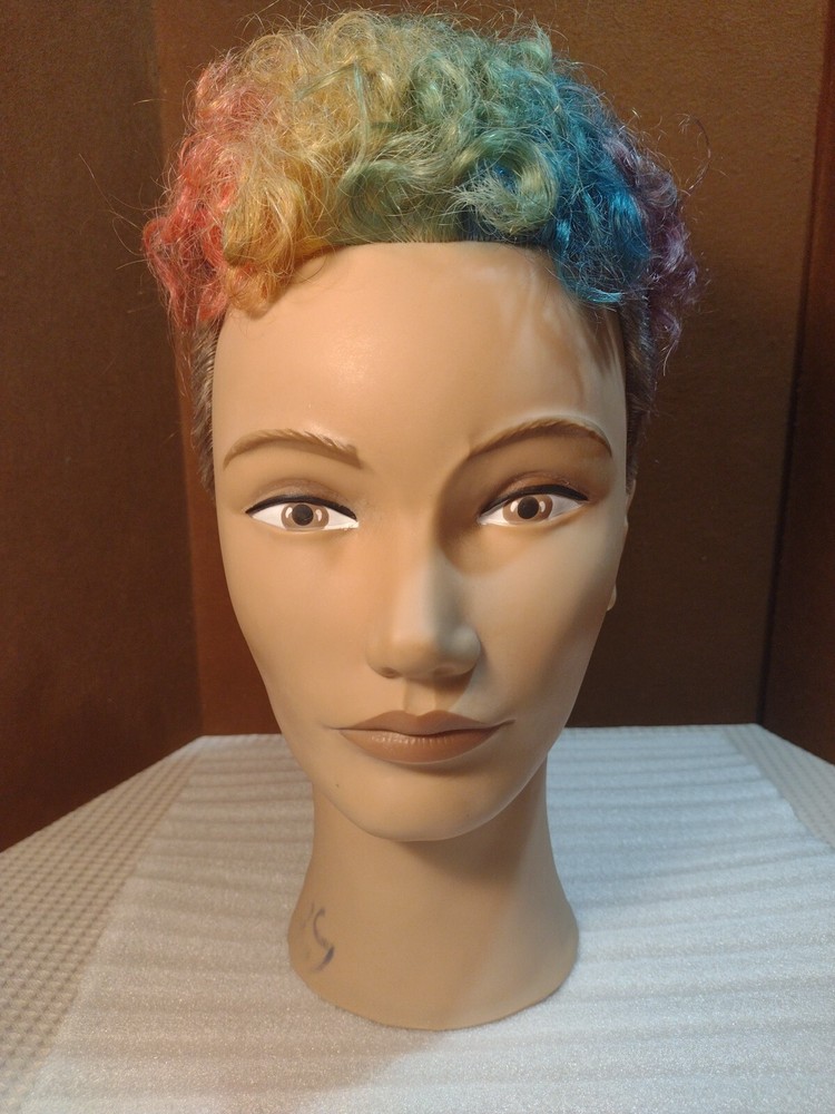Pivot Point MMMUIMLL Britney Mannequin Head  Pixie, Shaved Sides/Back Rainbow