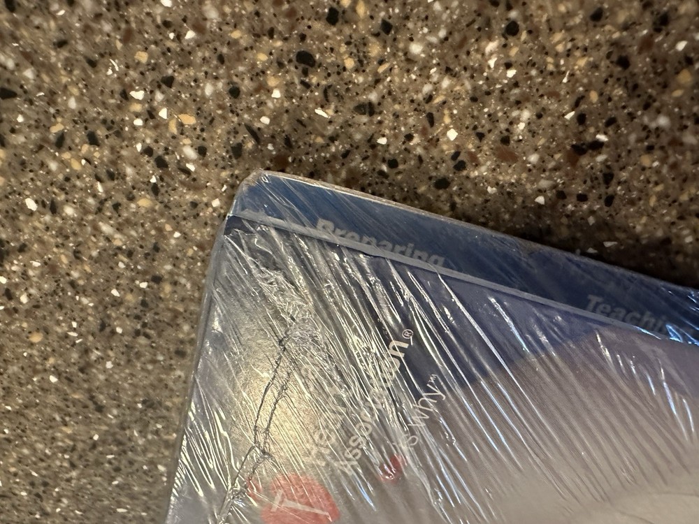 2 - AHA 2015 Heartsaver First Aid CPR AED Instructor Manual & Basic Life Support