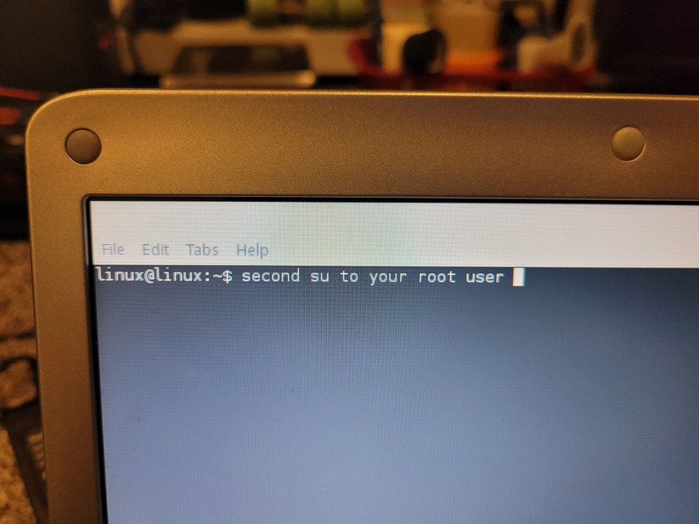 Linux Lite 3.8 x32 Bootable Linux on 4G USB Stick!