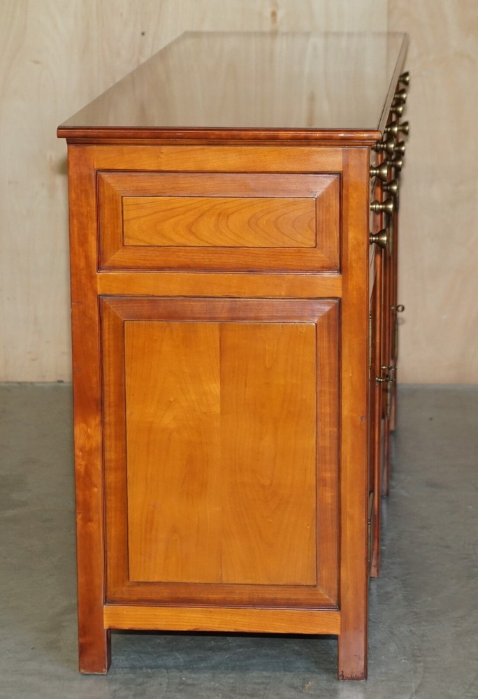 LARGE & HEAVY SOLID CHERRYWOOD MULTIYORK SIDEBOARD CUPBOARD WITH SIX DRAWERS